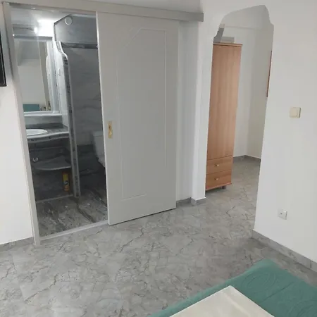 Guest house Elemar 3*